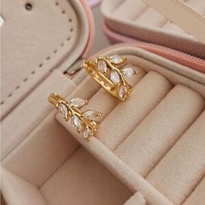 Elegant Gold Leaf Earrings